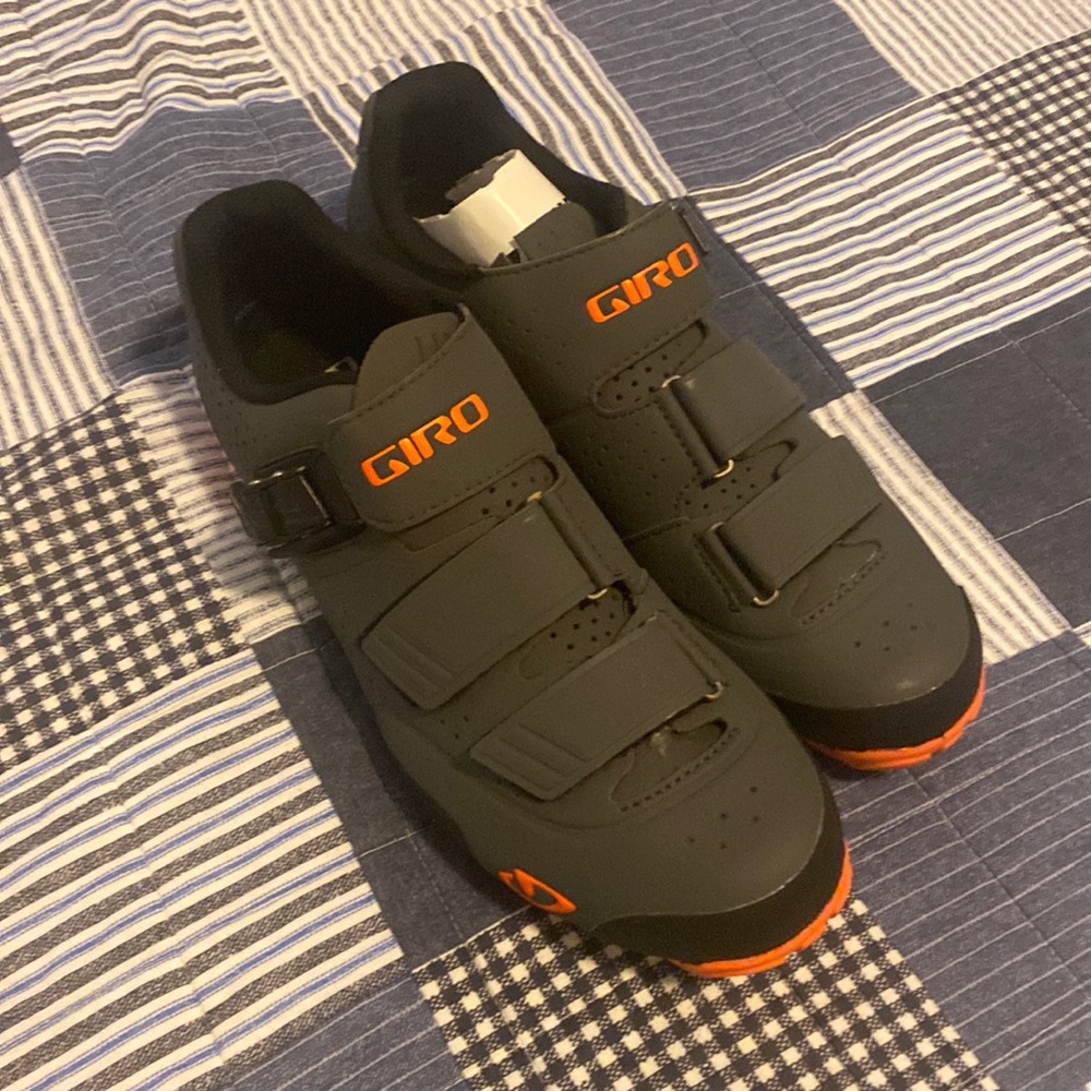 GIRO Cycling Shoes Size 44